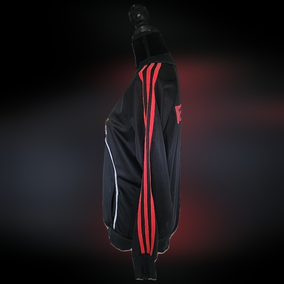 #MC4 Adidas Athletic Wear - Picture 9 of 14